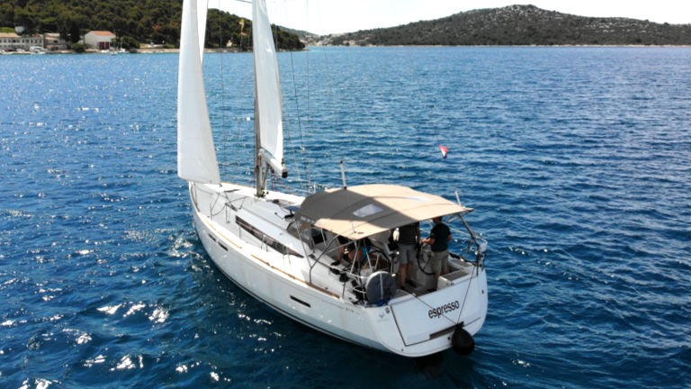 Sun Odyssey 419, Espresso | Yacht Charter Croatia