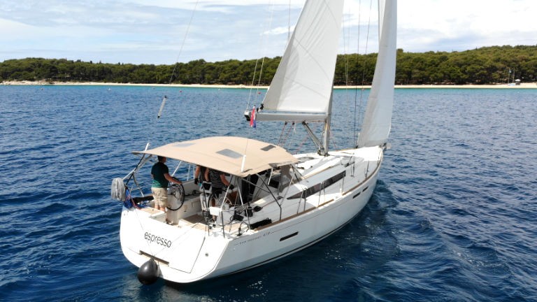 Sun Odyssey 419, Espresso | Yacht Charter Croatia
