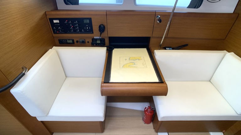 Sun Odyssey 419, Espresso | Yacht Charter Croatia