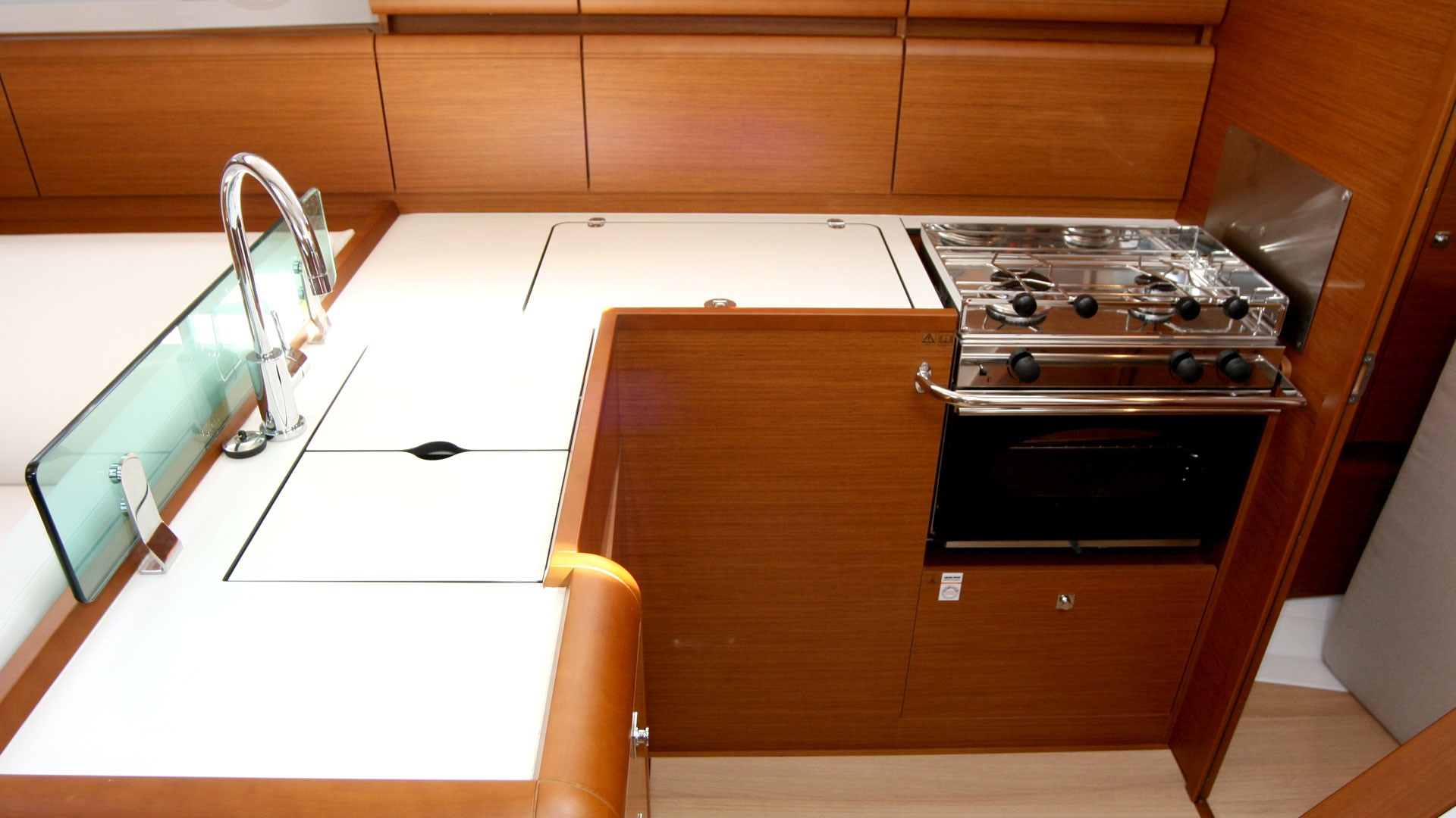Sun Odyssey 419, Happy Welcome | Yacht Charter Croatia