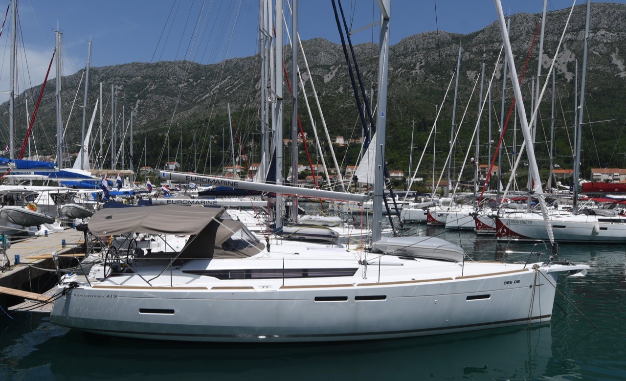 Sun Odyssey 419, Euros | Yacht Charter Croatia