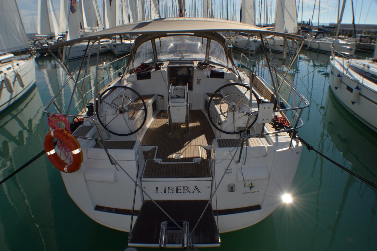 Sun Odyssey 439, Libera | Yacht Charter Croatia