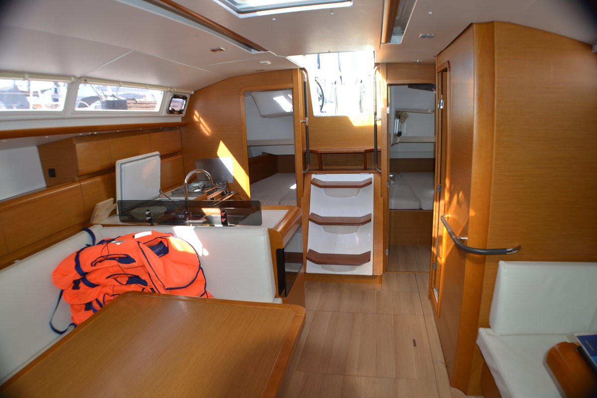 Sun Odyssey 439, Libera | Yacht Charter Croatia
