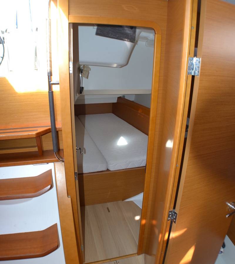 Sun Odyssey 439, Libera | Yacht Charter Croatia