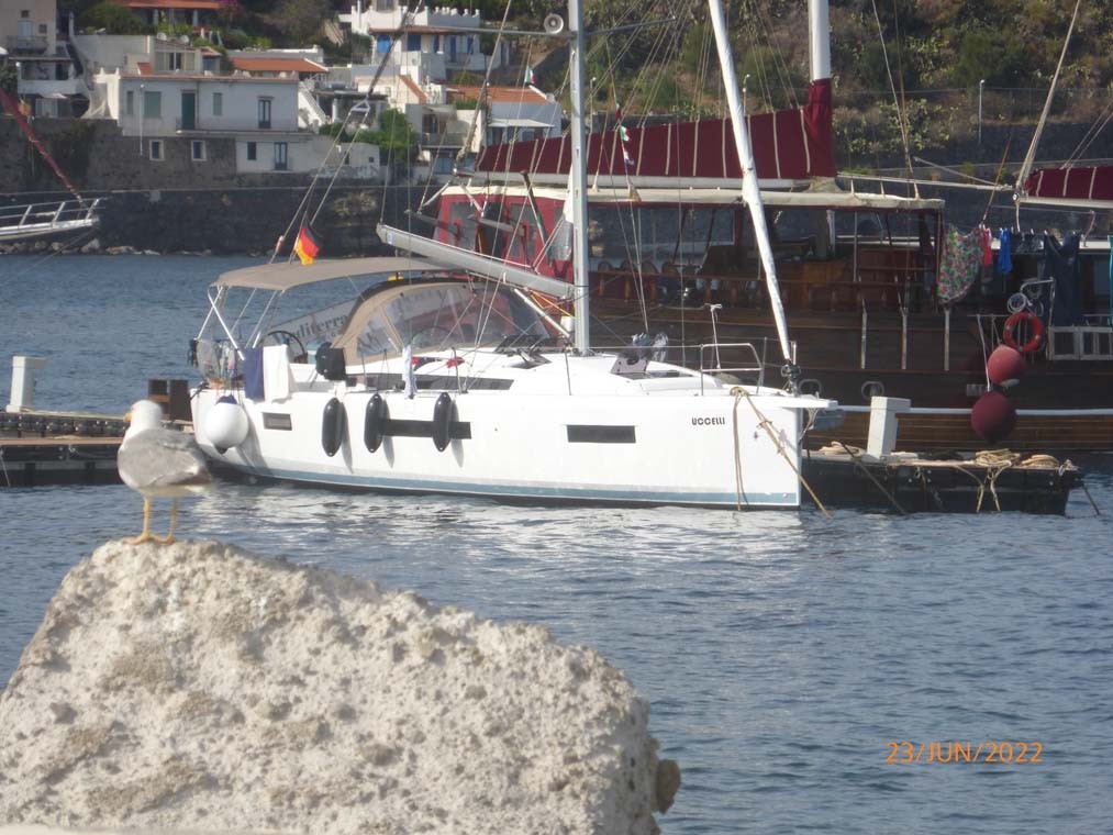 Sun Odyssey 440, Uccelli | Yacht Charter Croatia