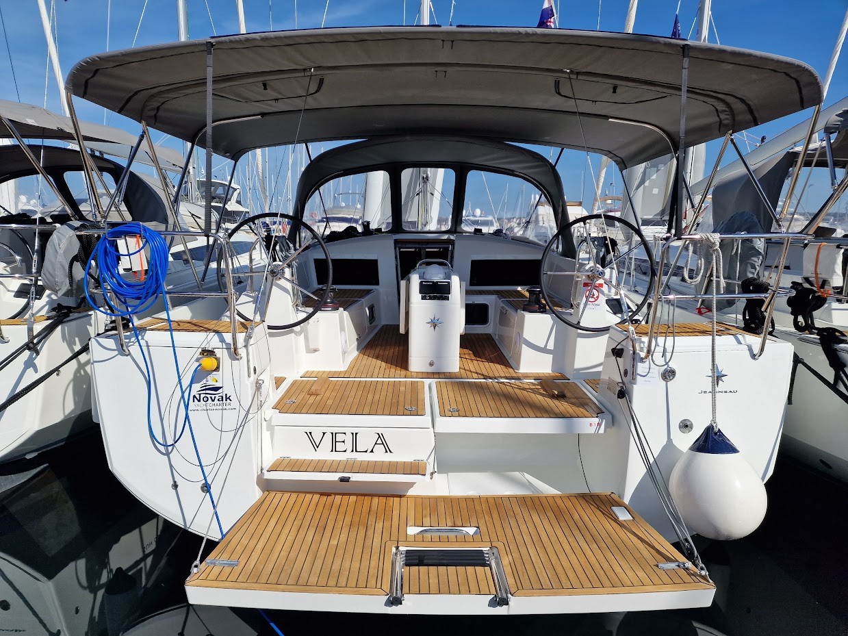 Sun Odyssey 440, Vela | Yacht Charter Croatia