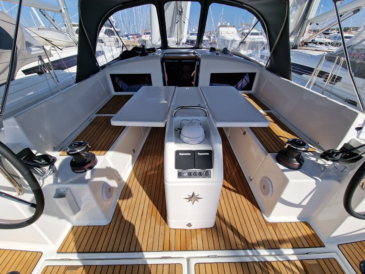 Sun Odyssey 440, Vela | Yacht Charter Croatia