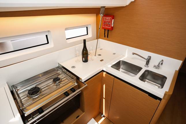 Sun Odyssey 440, Susanna | Yachtcharter Kroatien