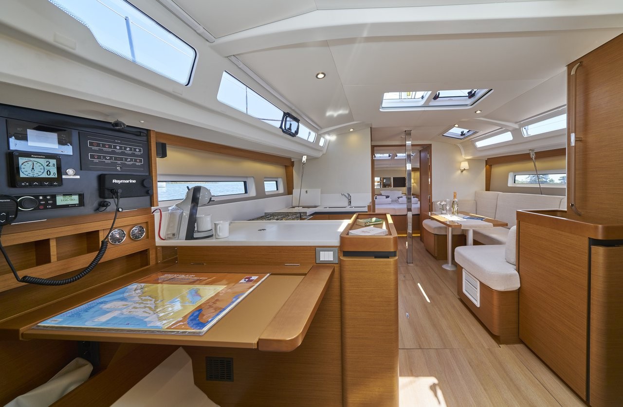 Sun Odyssey 440, Lucia II | Yacht Charter Croatia