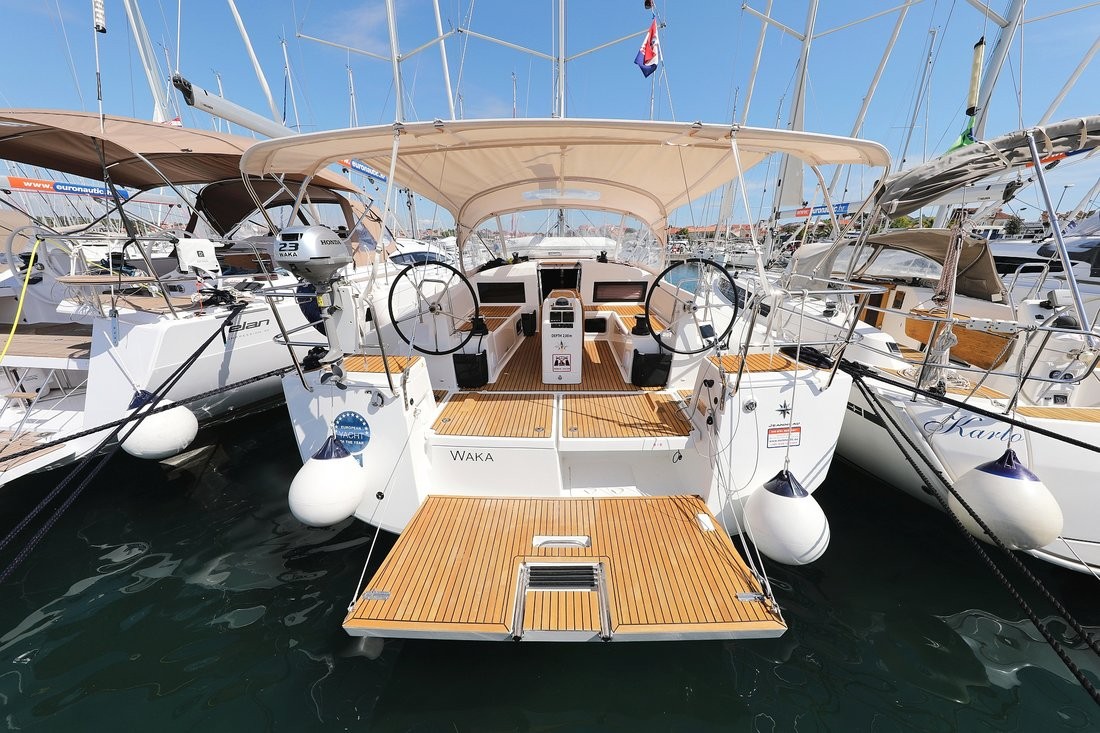 Sun Odyssey 440, Waka | Yachtcharter Kroatien