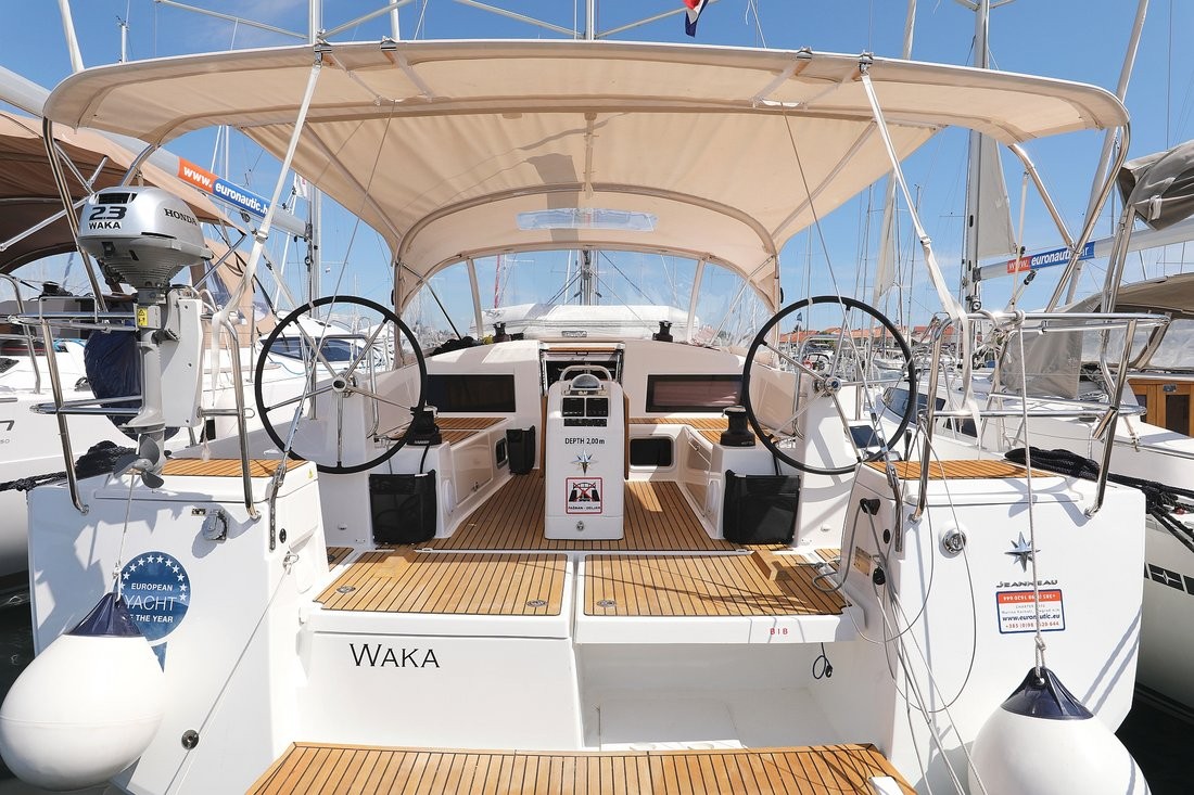 Sun Odyssey 440, Waka | Yachtcharter Kroatien