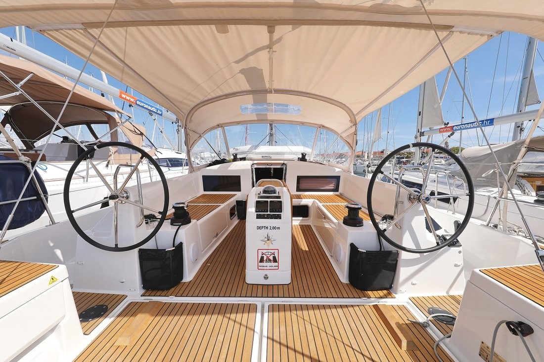 Sun Odyssey 440, Waka | Yachtcharter Kroatien