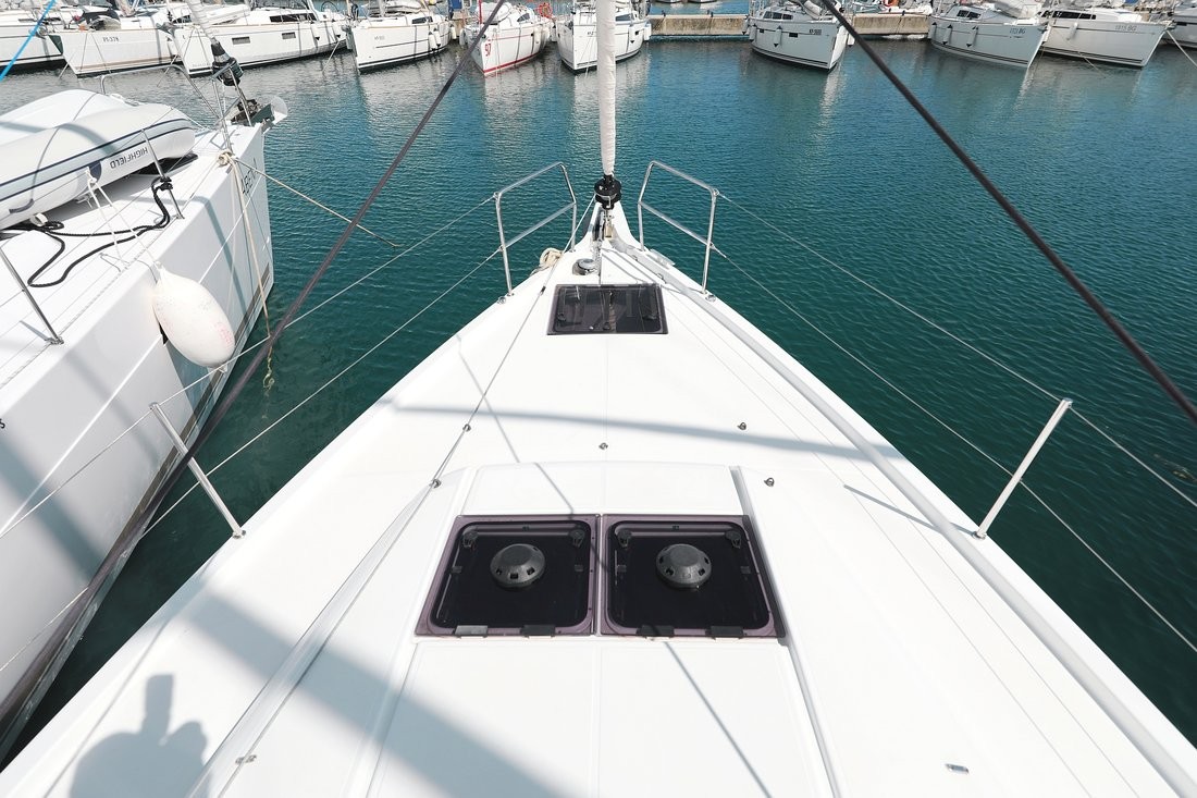 Sun Odyssey 440, Waka | Yachtcharter Kroatien