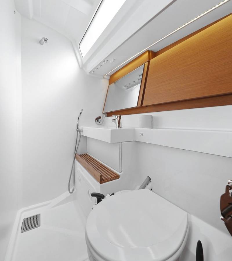 Sun Odyssey 440, Waka | Yacht Charter Croatia