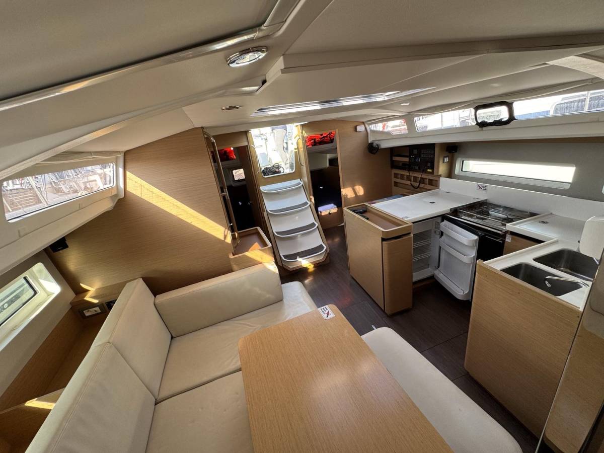 Sun Odyssey 440, Sea Star | Yacht Charter Croatia