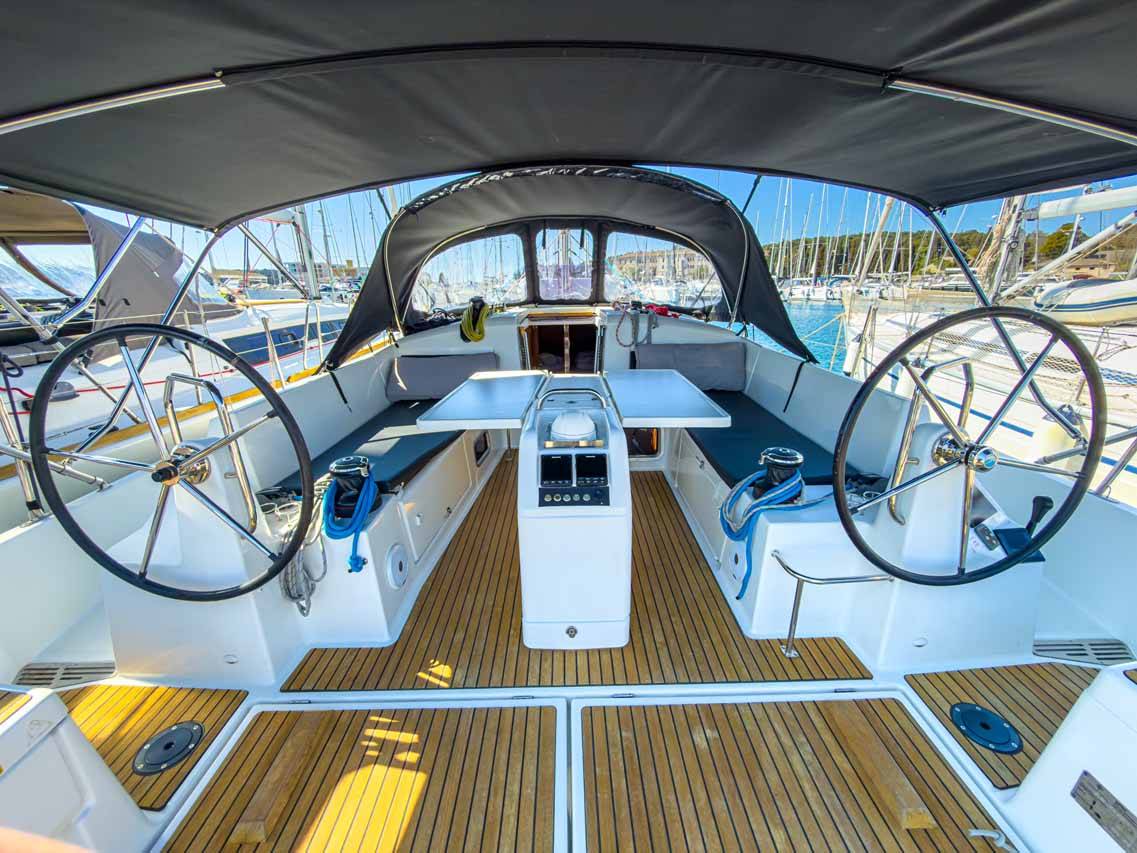 Sun Odyssey 440, Sigma Kiss | Noleggio di Yacht Croazia