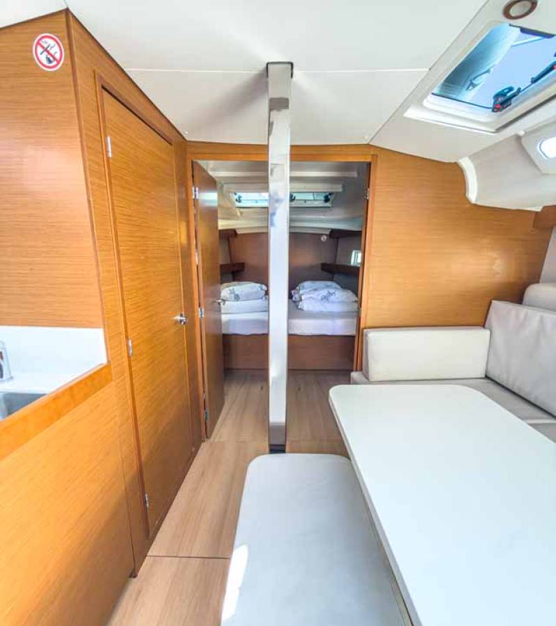 Sun Odyssey 440, Sigma Kiss | Noleggio di Yacht Croazia
