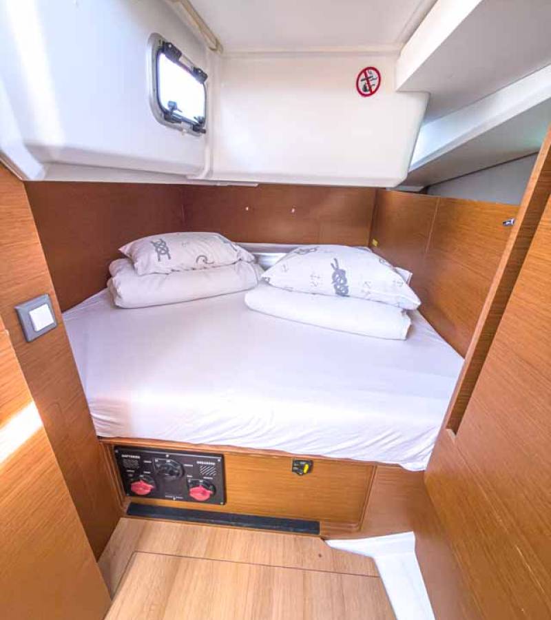 Sun Odyssey 440, Sigma Kiss | Noleggio di Yacht Croazia