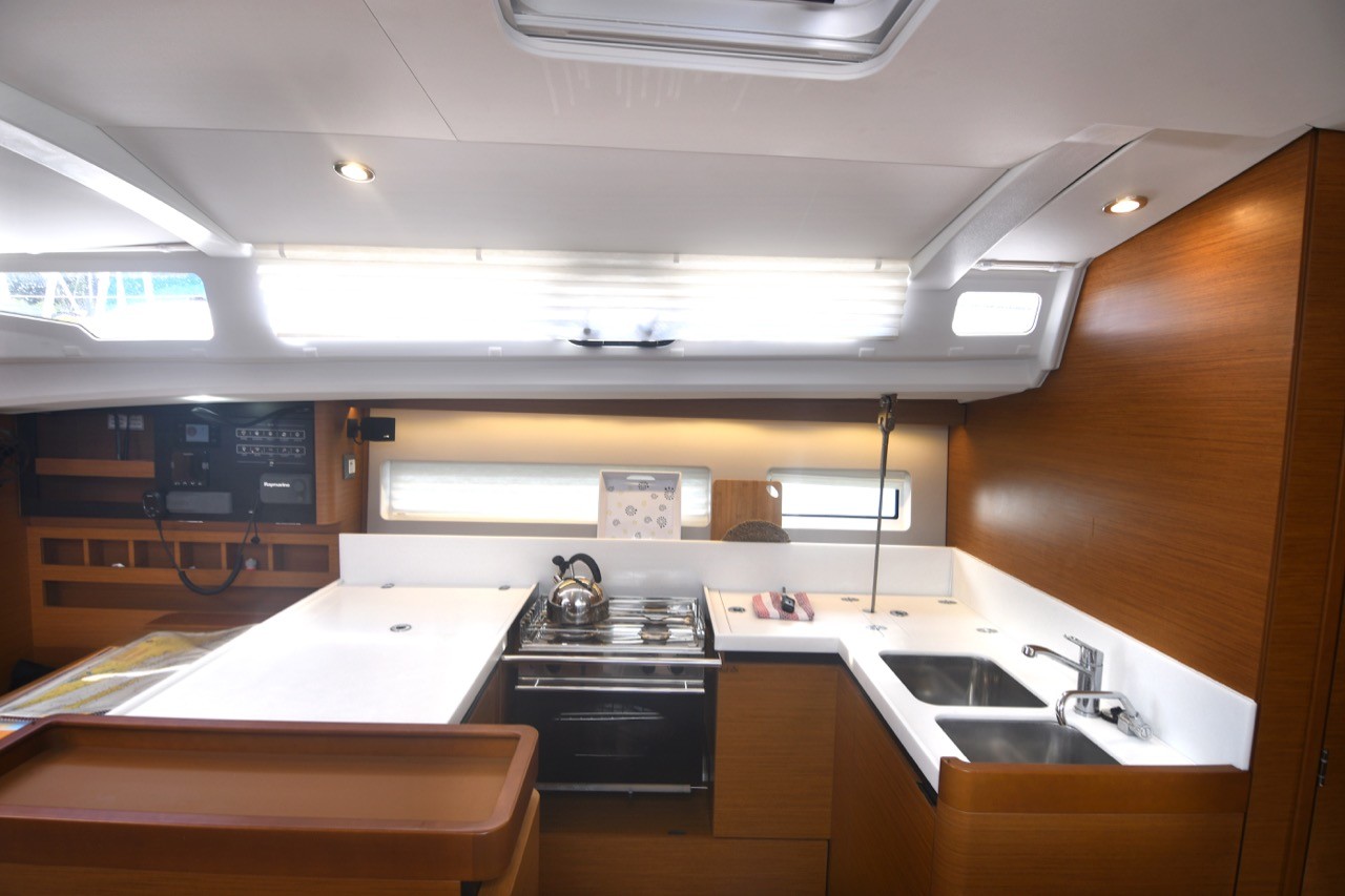 Sun Odyssey 440, Signum Alfa | Yacht Charter Croatia
