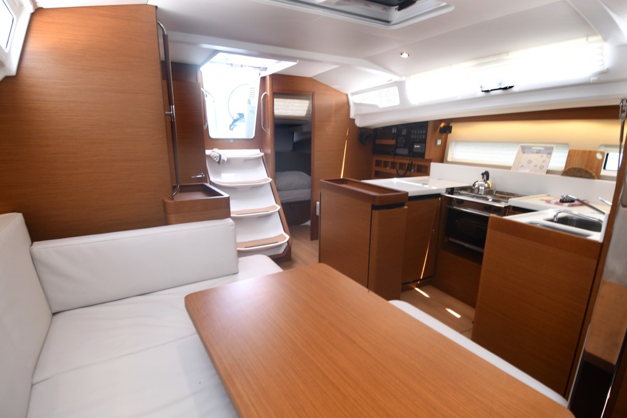 Sun Odyssey 440, Signum Alfa | Yacht Charter Croatia
