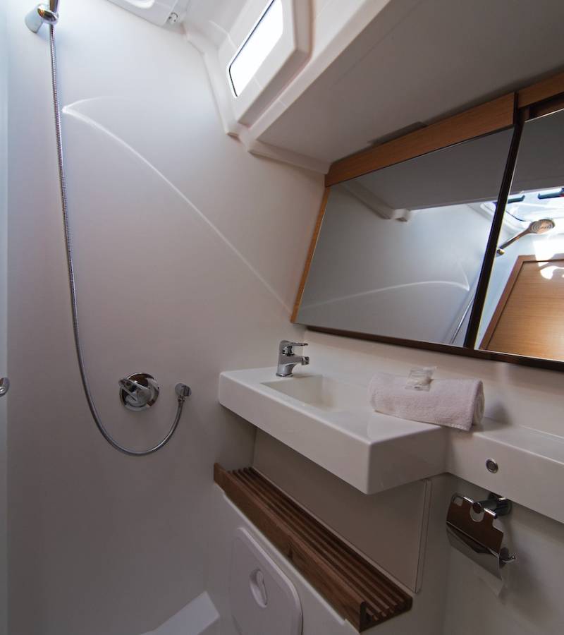 Sun Odyssey 440, Tanpopo | Yacht Charter Croatia