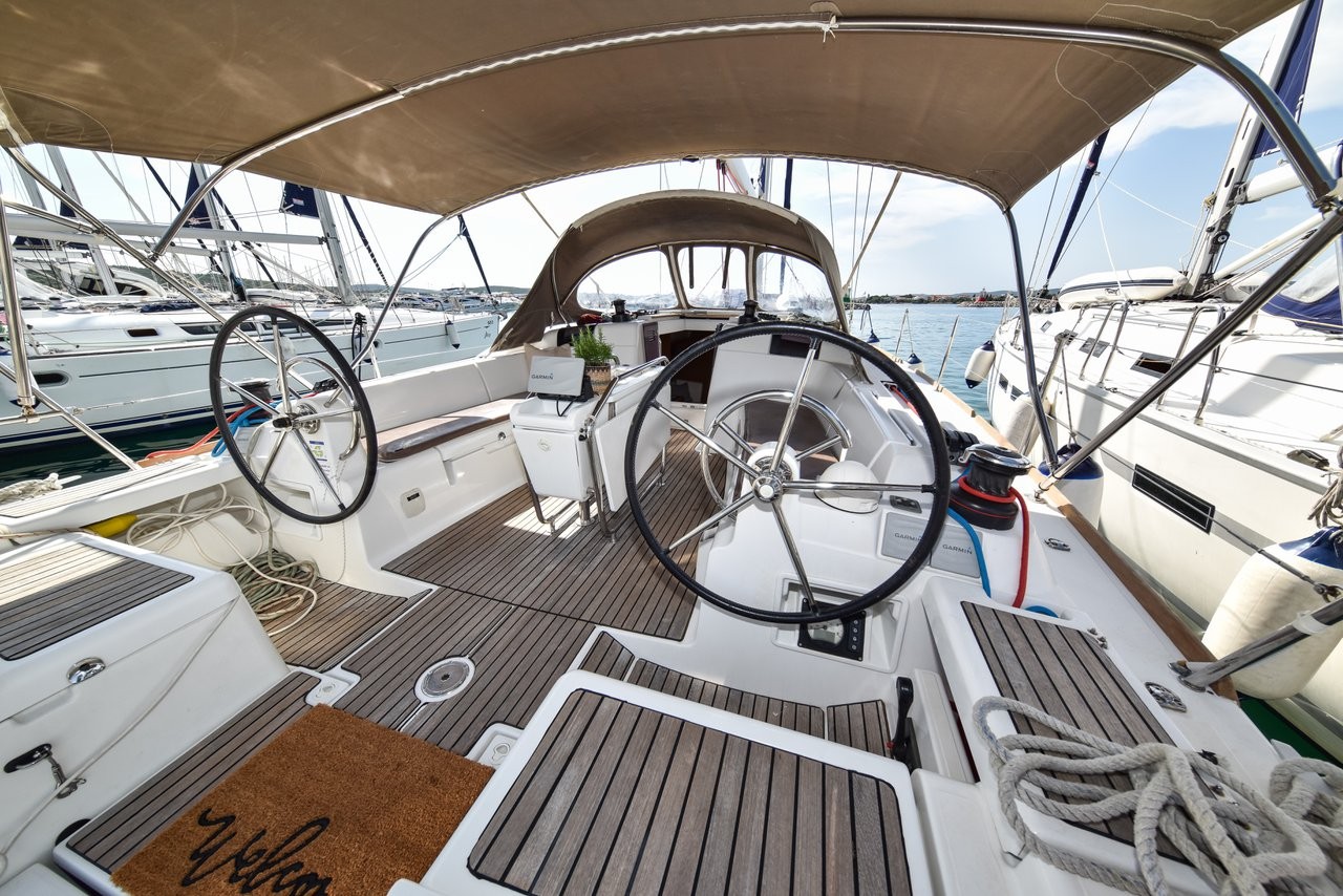 Sun Odyssey 449, Pižulot | Yacht Charter Croatia