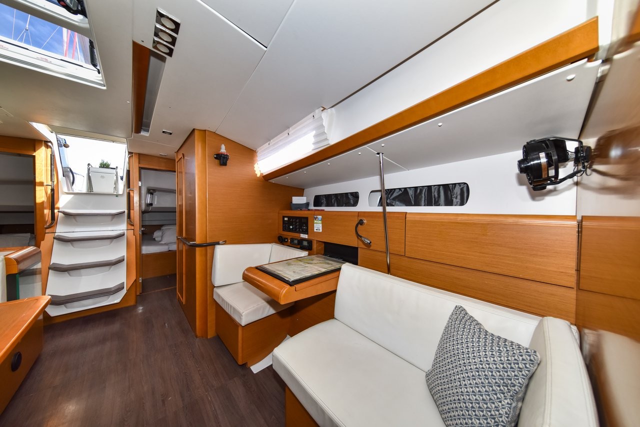 Sun Odyssey 449, Pižulot | Yacht Charter Croatia