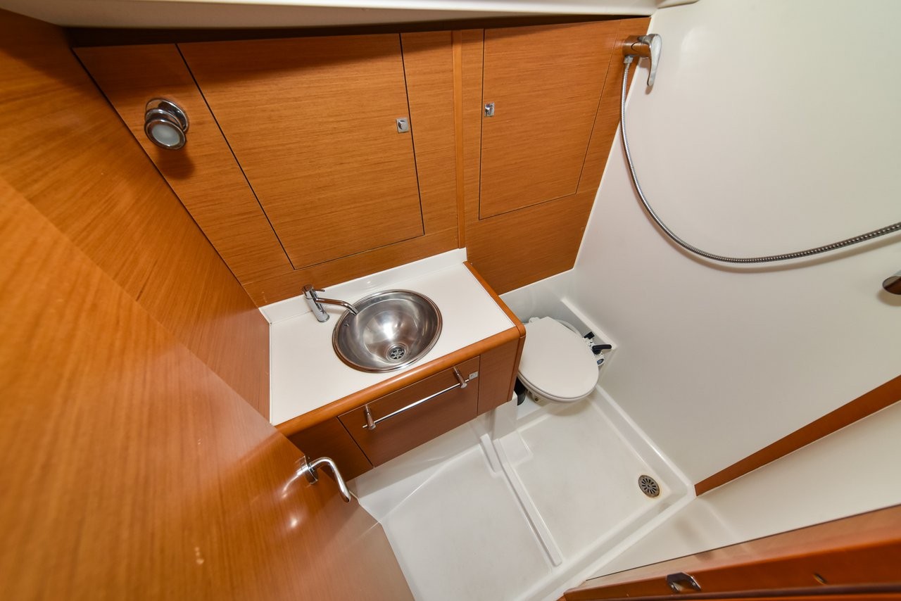 Sun Odyssey 449, Pižulot | Yacht Charter Croatia