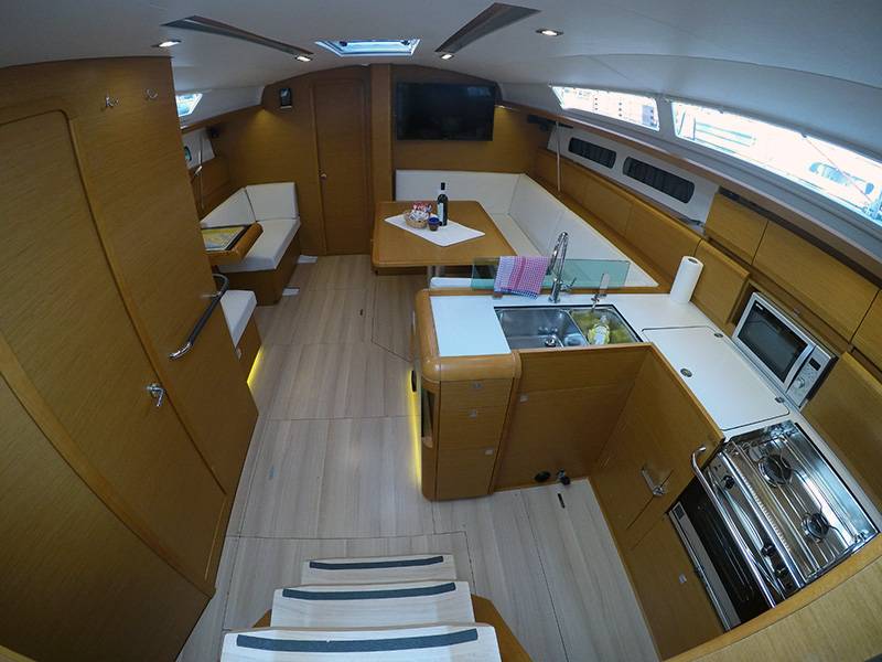 Sun Odyssey 449, Elissa | Yachtcharter Kroatien