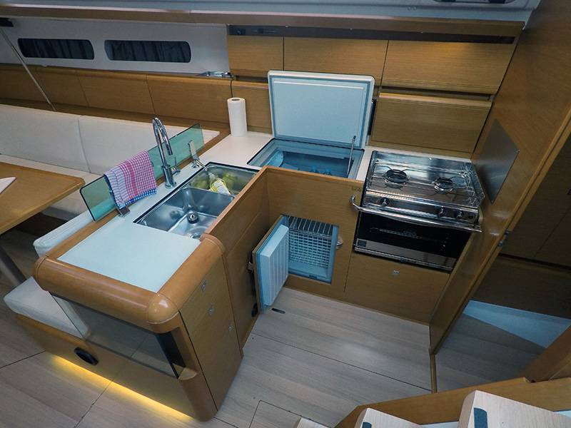 Sun Odyssey 449, Elissa | Yachtcharter Kroatien