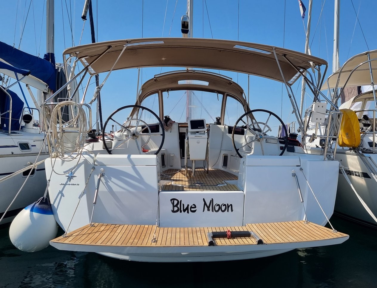 Sun Odyssey 449, Blue Moon | Yacht Charter Croatia