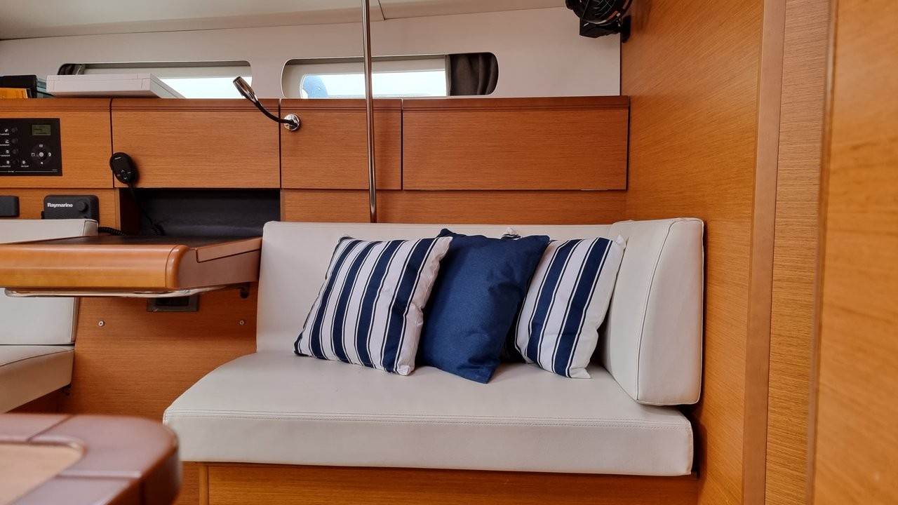 Sun Odyssey 449, Blue Moon | Yacht Charter Croatia