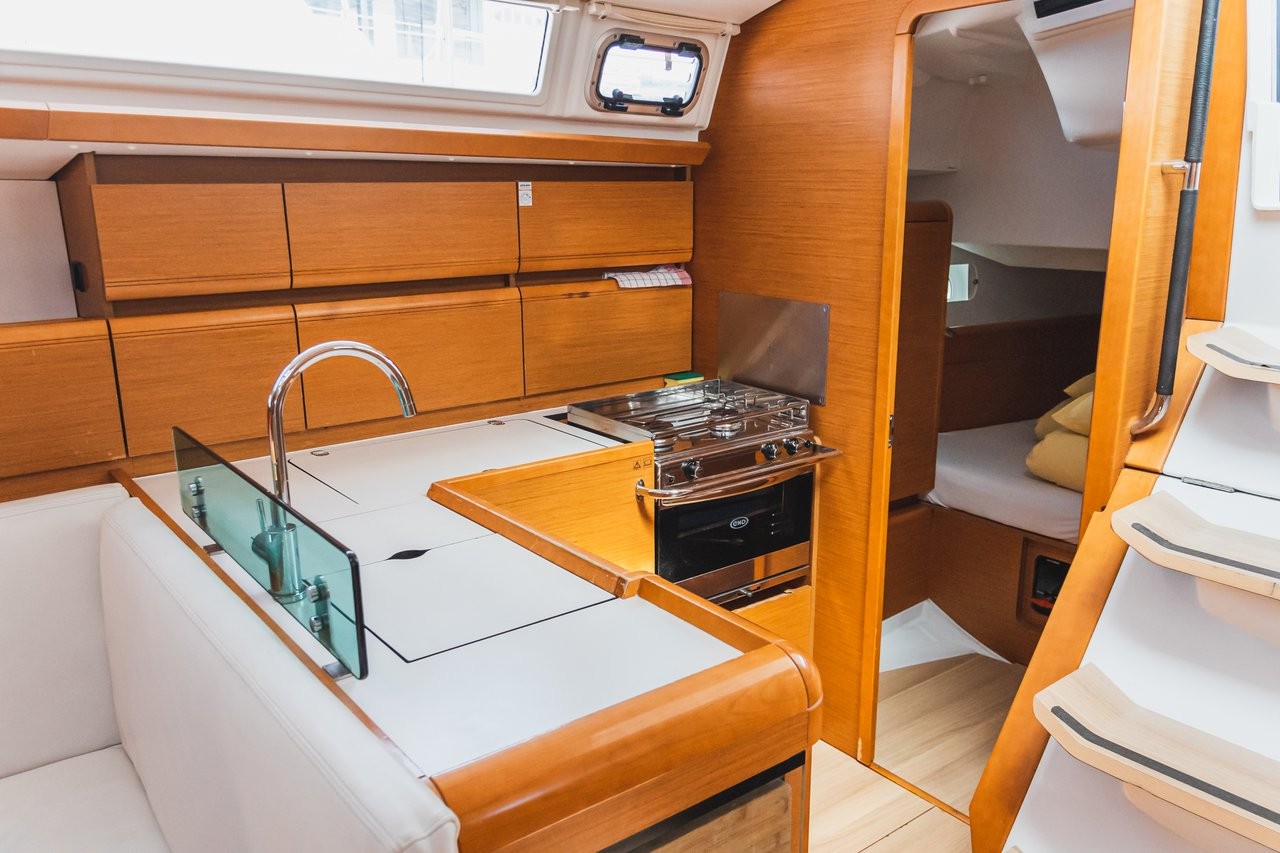 Sun Odyssey 449, Winx | Yacht Charter Croatia