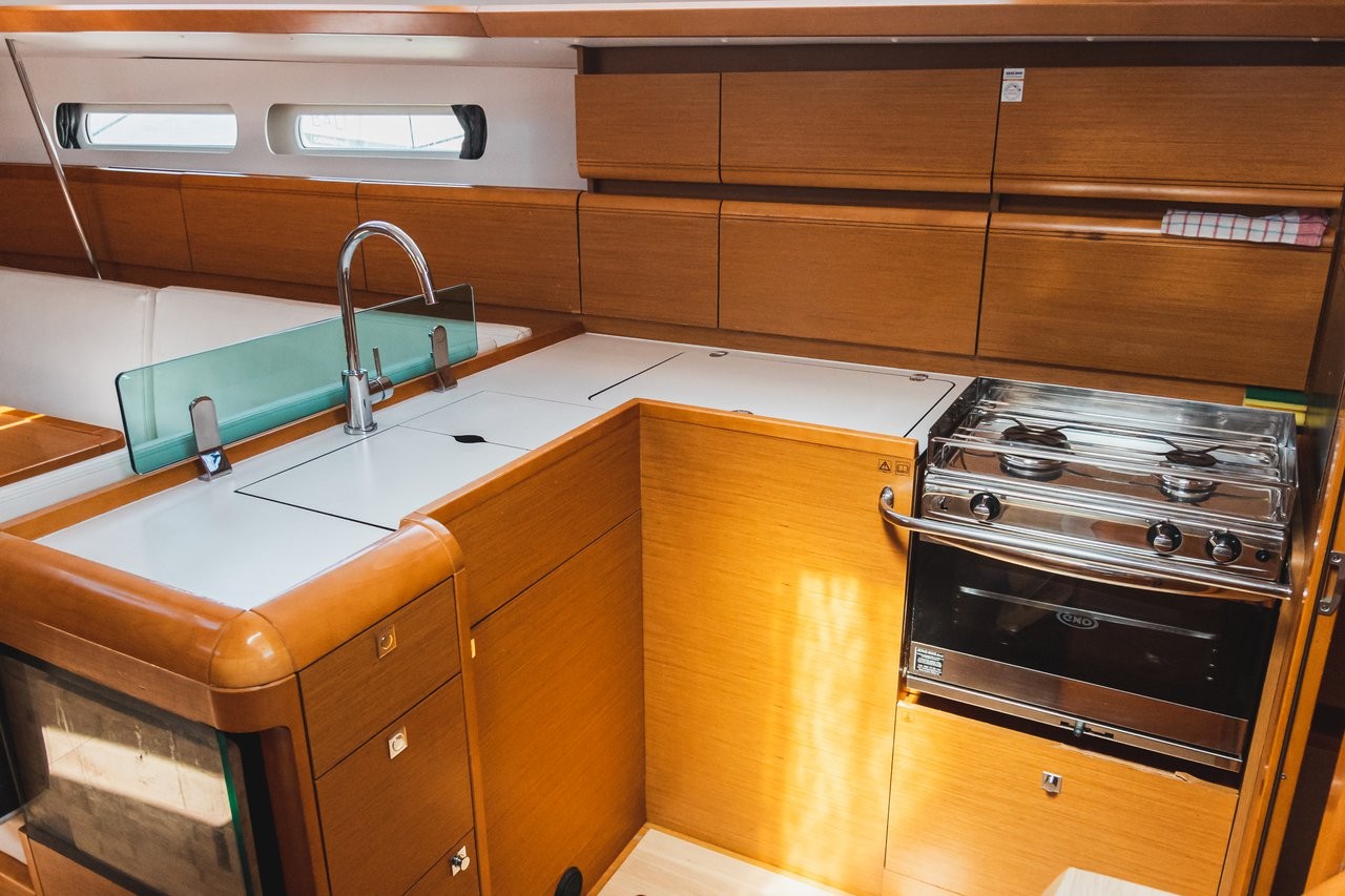 Sun Odyssey 449, Winx | Yacht Charter Croatia