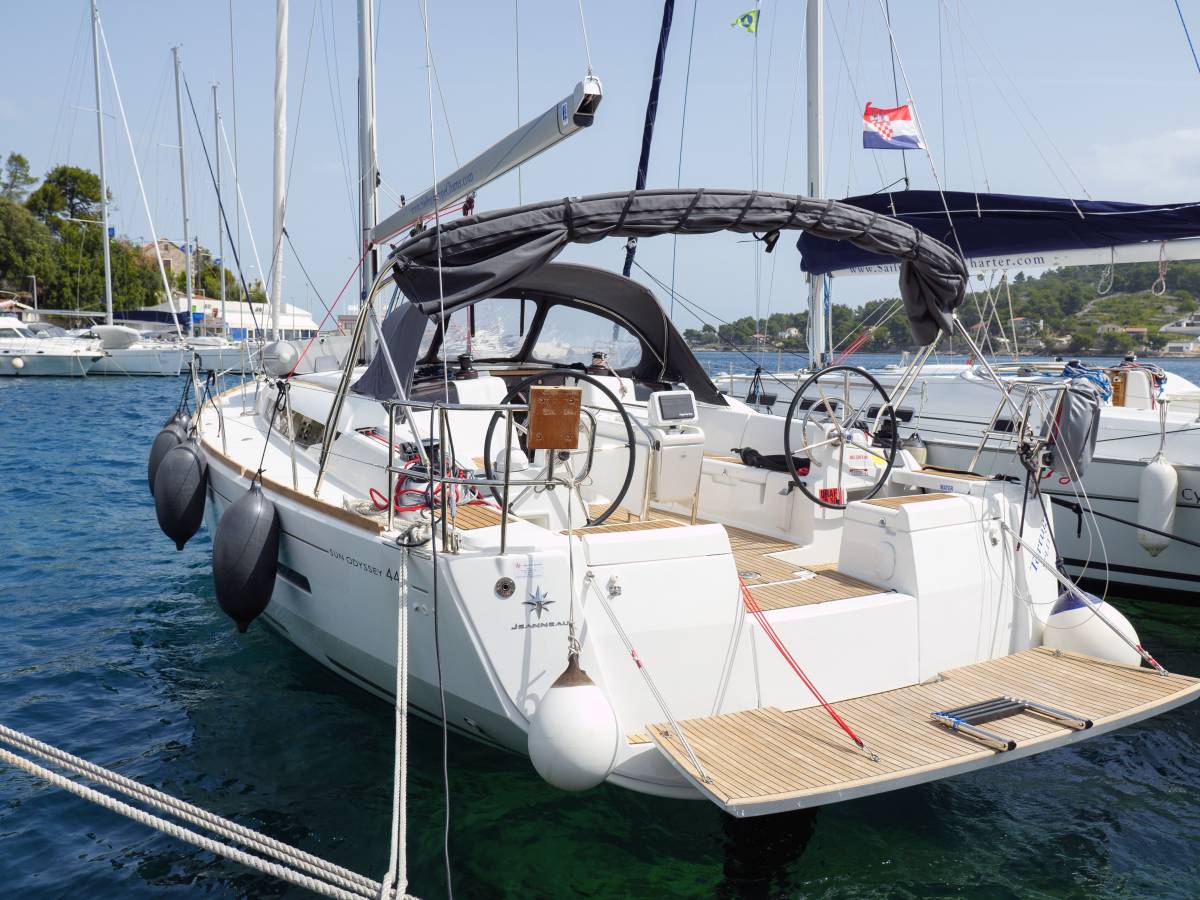 Sun Odyssey 449, Tortuga | Yacht Charter Croatia