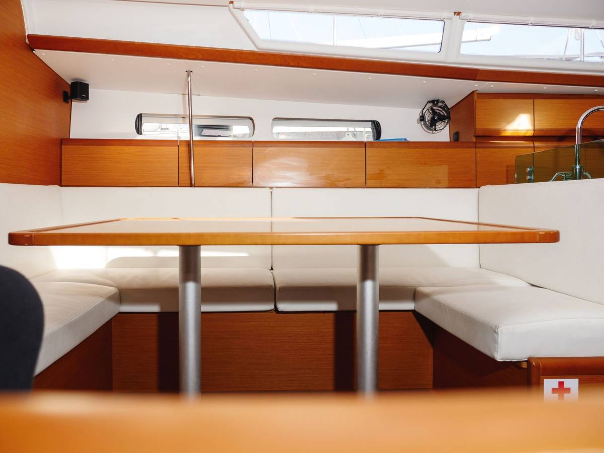 Sun Odyssey 449, Tortuga | Yacht Charter Croatia