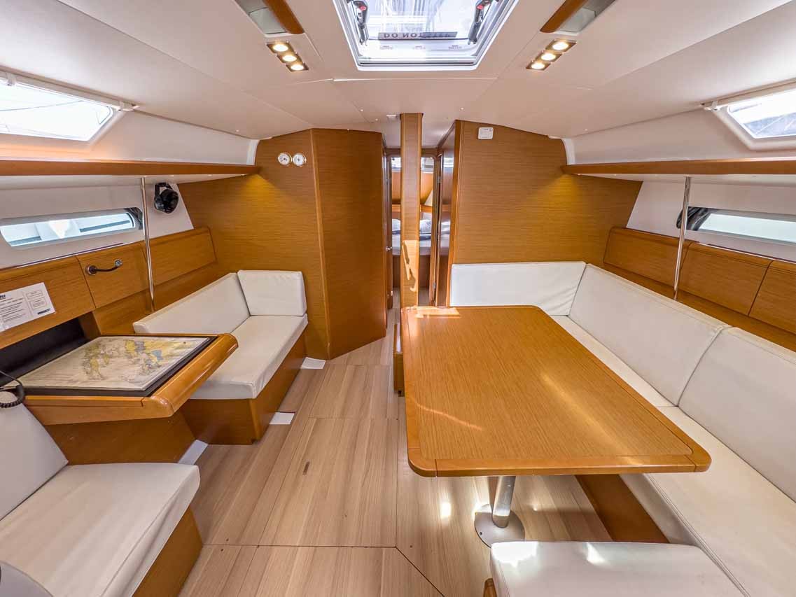 Sun Odyssey 449, Pagomo capri | Yacht Charter Croatia