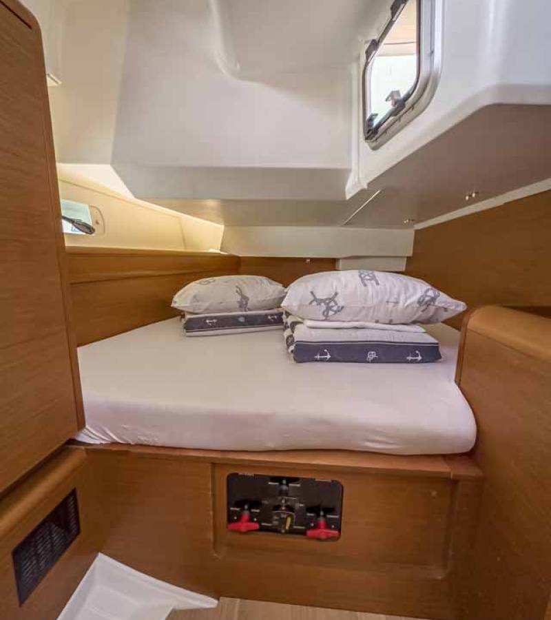 Sun Odyssey 449, Pagomo capri | Yacht Charter Croatia