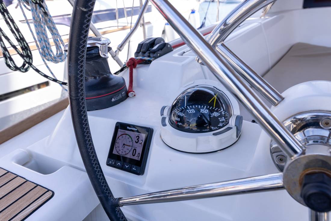 Sun Odyssey 449, Cherry | Noleggio di Yacht Croazia