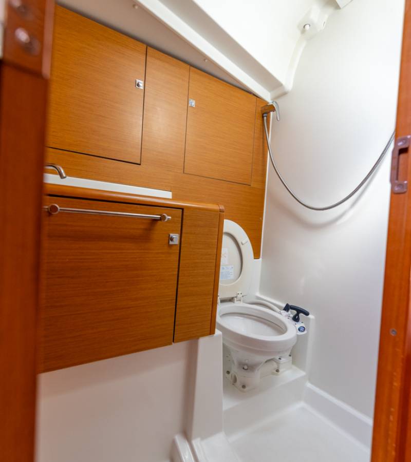 Sun Odyssey 449, Cherry | Noleggio di Yacht Croazia