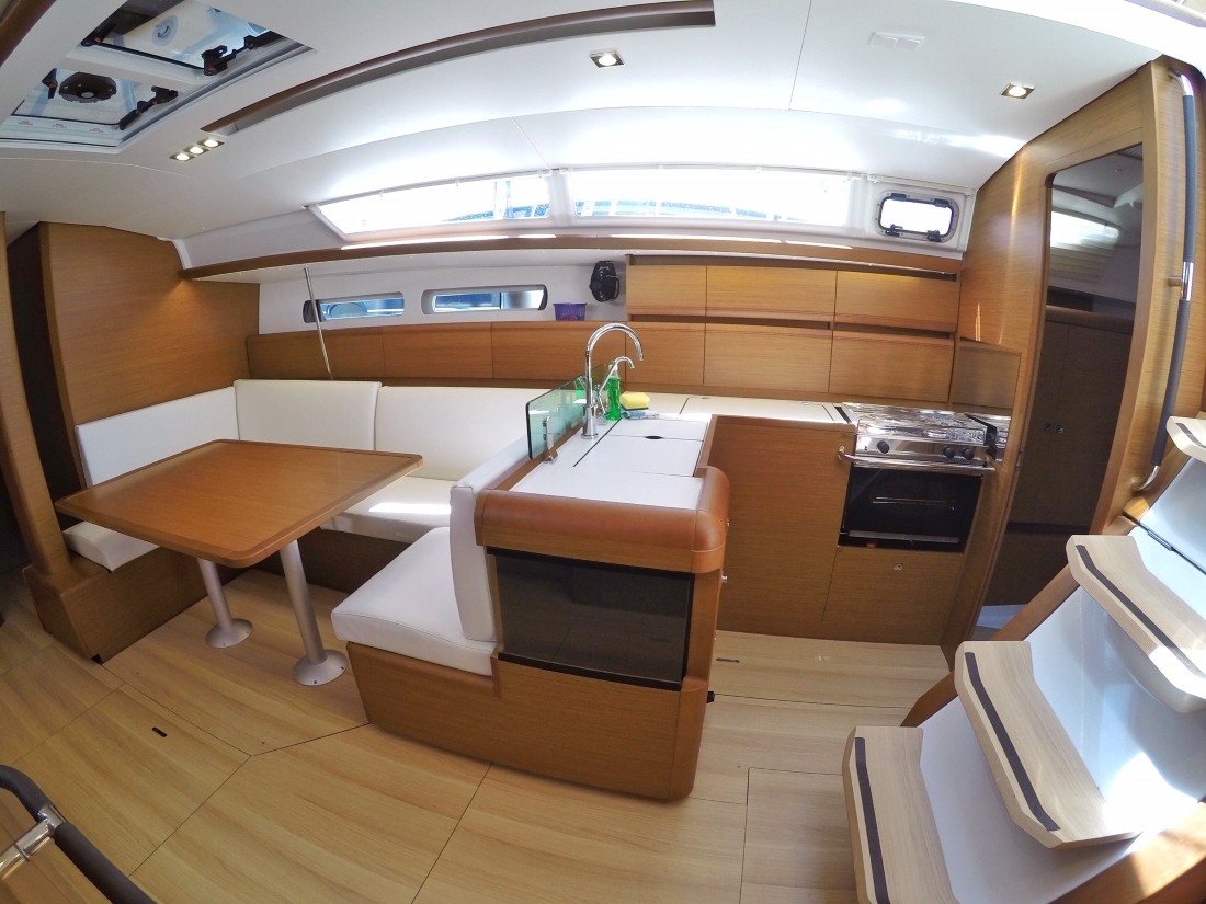 Sun Odyssey 449, Tardis | Yachtcharter Kroatien