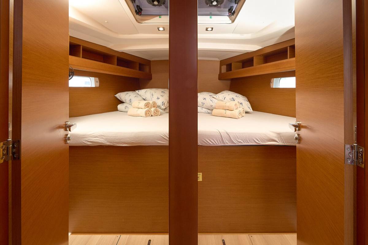 Sun Odyssey 479, Pina | Yacht Charter Croatia