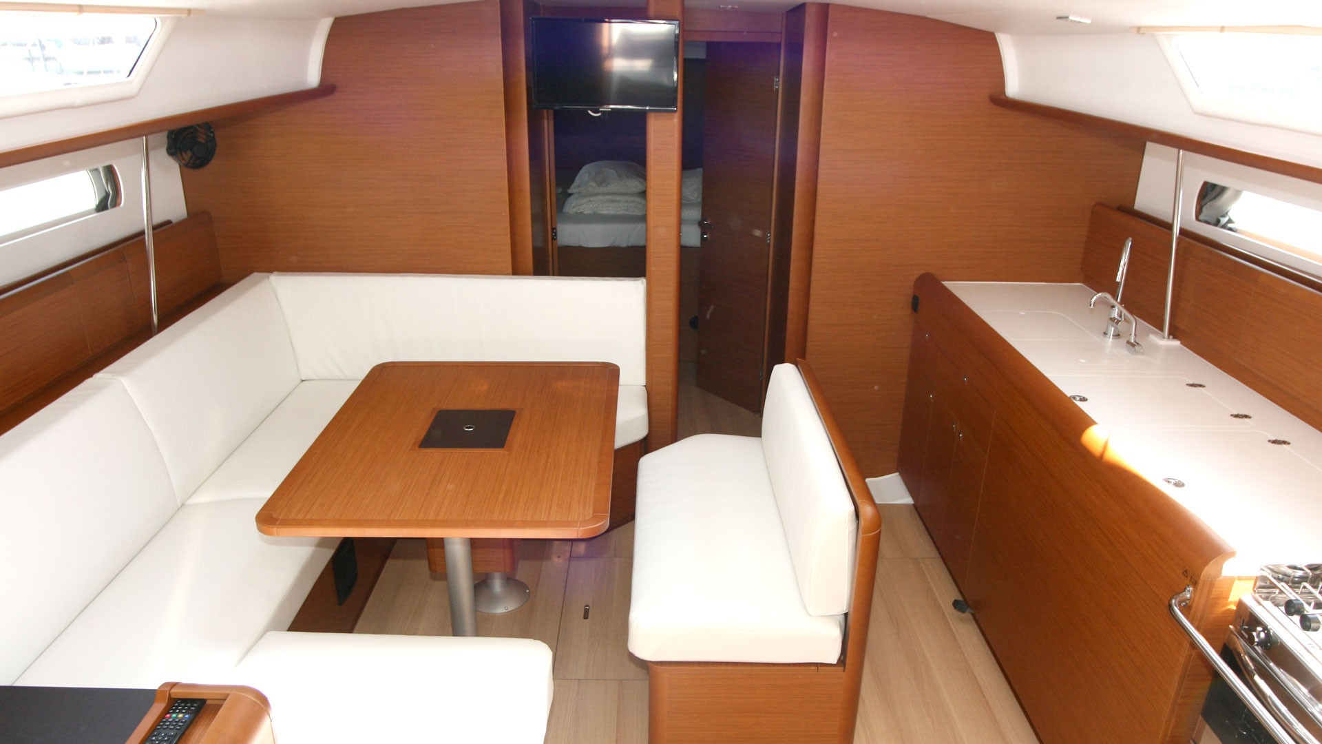 Sun Odyssey 479, Vencel | Yacht Charter Croatia