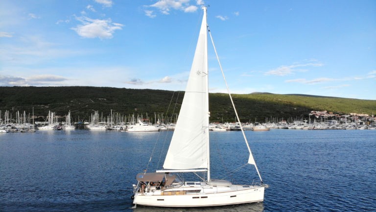 Sun Odyssey 479, Perla | Noleggio di Yacht Croazia