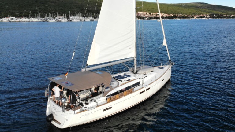 Sun Odyssey 479, Perla | Noleggio di Yacht Croazia
