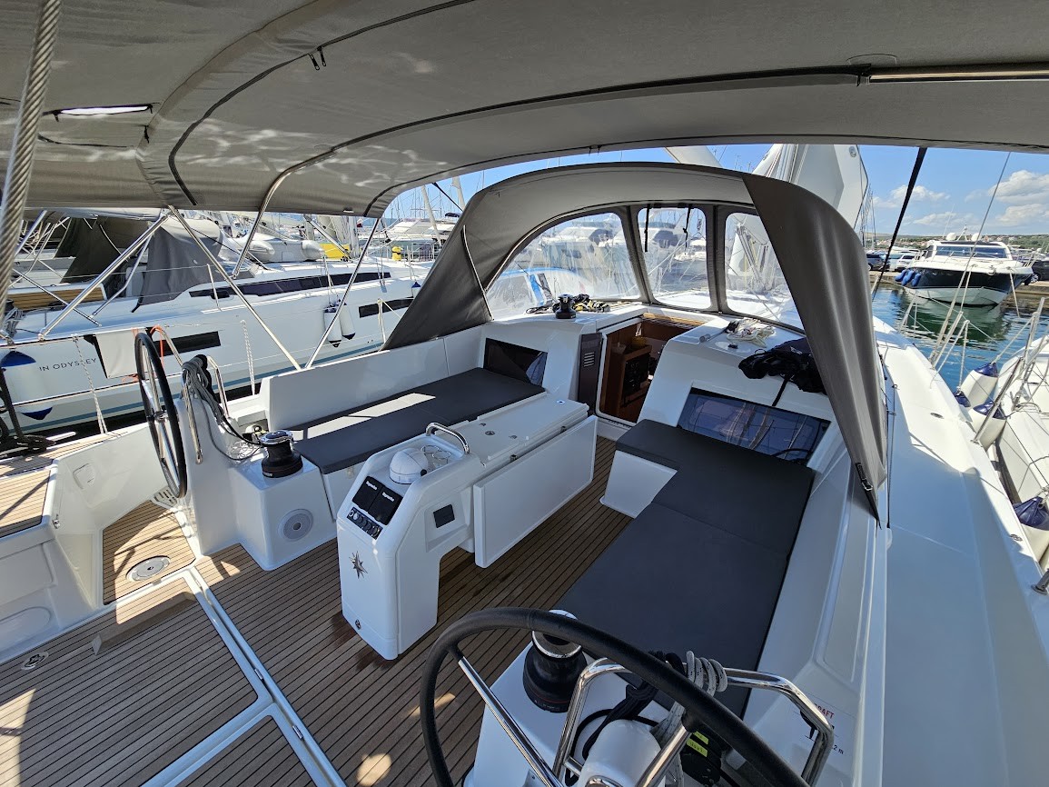Sun Odyssey 490, Luna | Yacht Charter Croatia