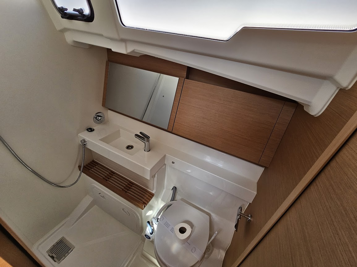 Sun Odyssey 490, Luna | Yacht Charter Croatia