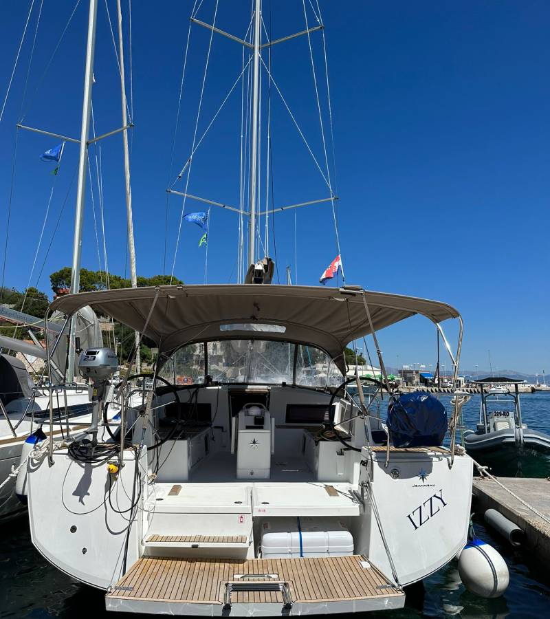Sun Odyssey 490, Izzy | Yacht Charter Croatia