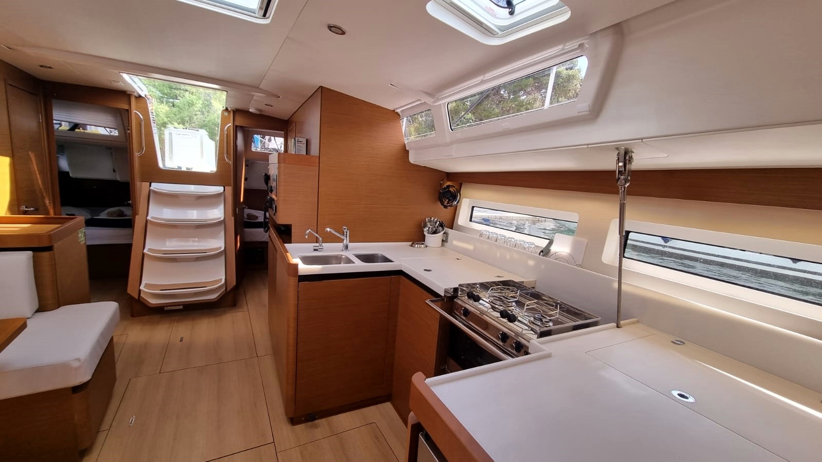 Sun Odyssey 490, Izzy | Yacht Charter Croatia