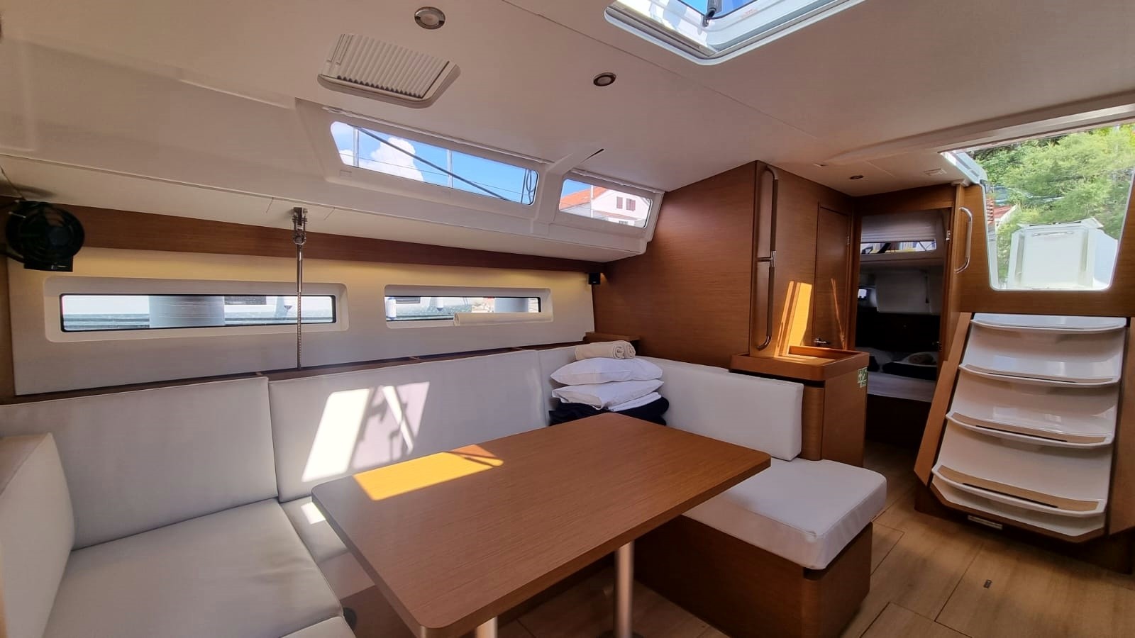 Sun Odyssey 490, Izzy | Yacht Charter Croatia